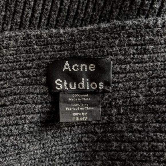 Acne Studios Bansy N Face  wool Scarf  Charcoal OS - Picture 2 of 5